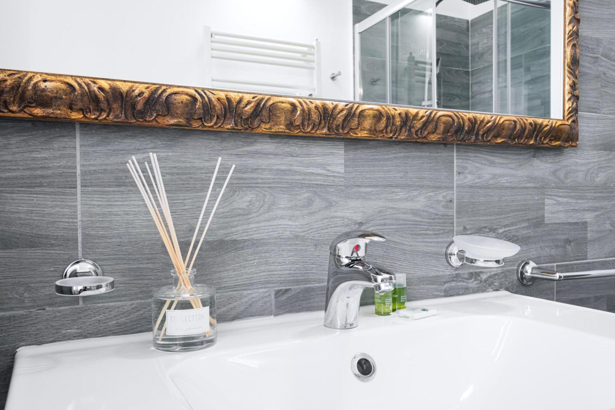Easylife - Studio Moderno E Luminoso In Repubblica 米兰 外观 照片